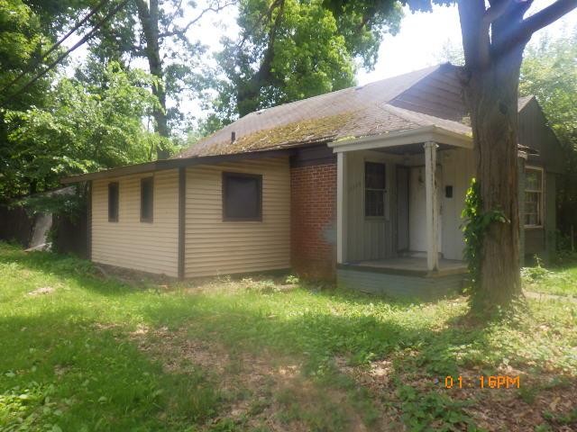 19378 Pierson front exterior.jpeg